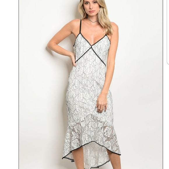 💦WHITE BLACK DRESS - Picture 2 of 4